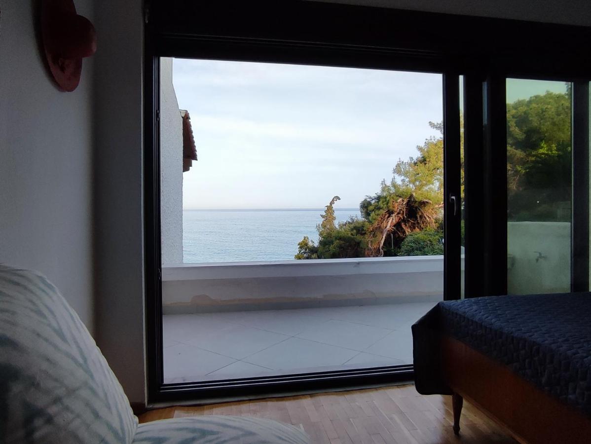 Beach House Emme Palaiontsiflikion Exterior photo