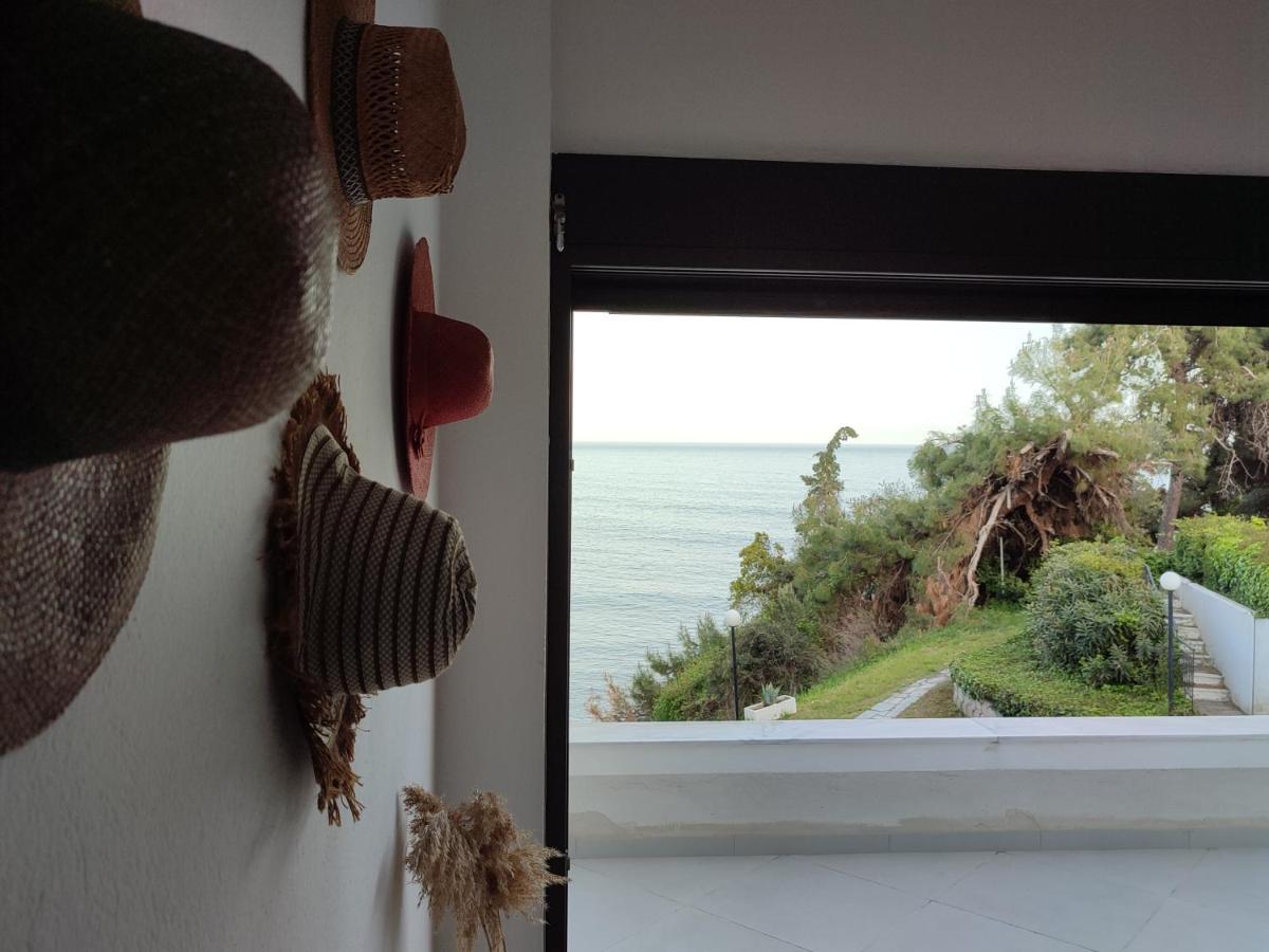 Beach House Emme Palaiontsiflikion Exterior photo